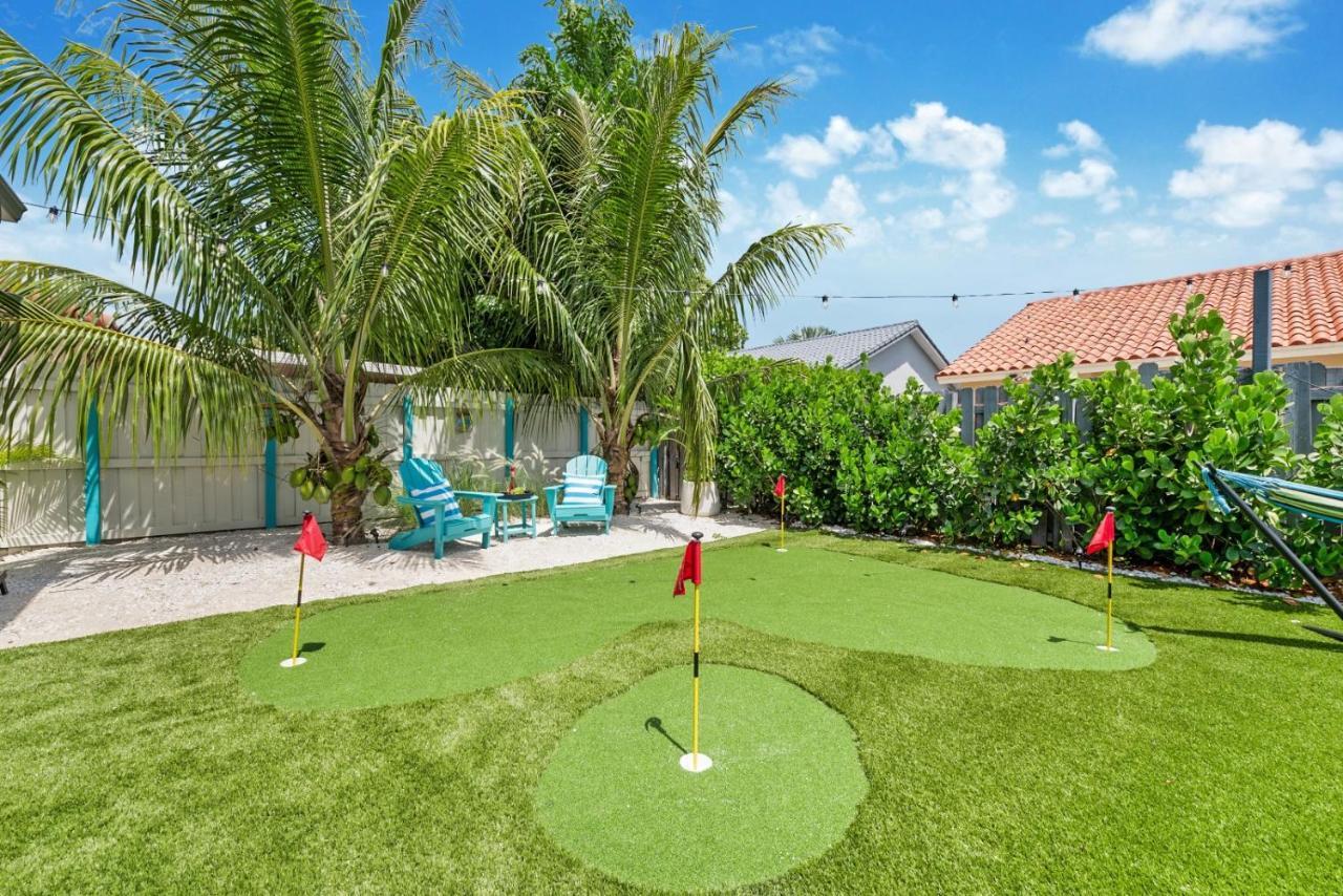 Breezy Oasis With Pooltable, Heated Pool, Golf & Gazeebo L29