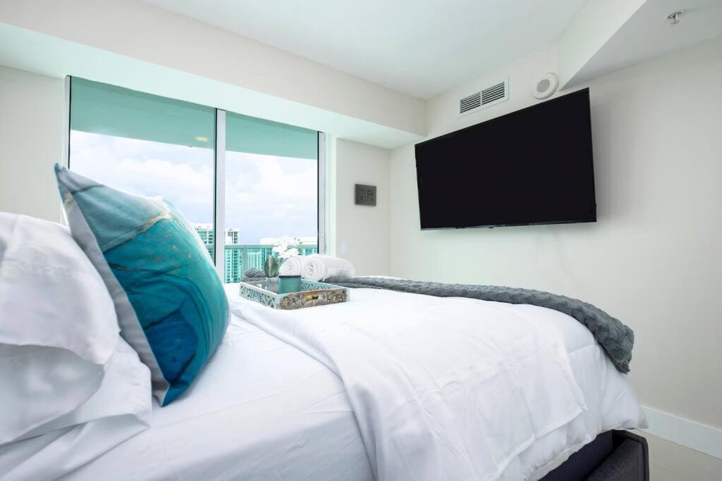 Blue River At Brickell Penthouse Aparthotel *