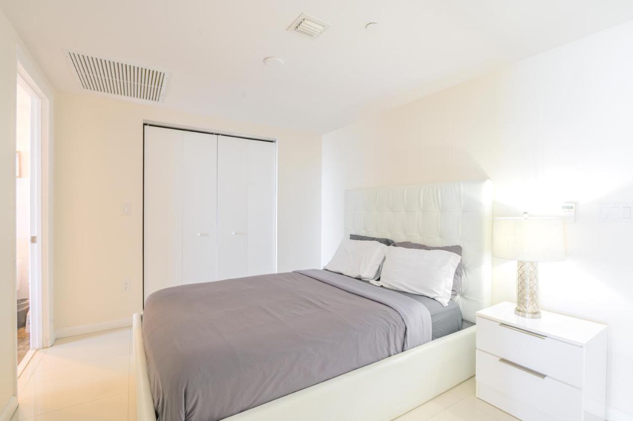 Icon Brickell Residences Apartment Miami