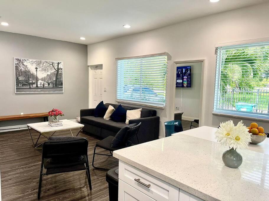 Newly Remodeled Close To Shore & Wynwood *
