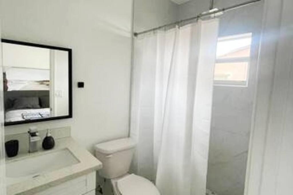 Holiday home Newly Remodeled Close To Shore & Wynwood Miami