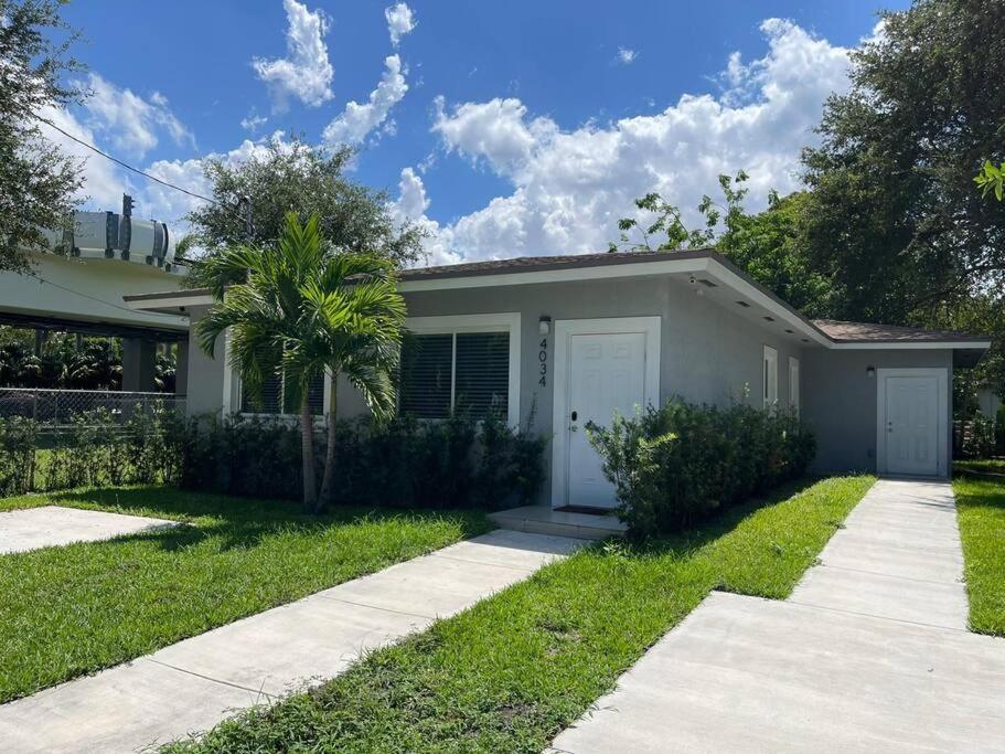 Newly Remodeled Close To Shore & Wynwood Vakantiehuis *