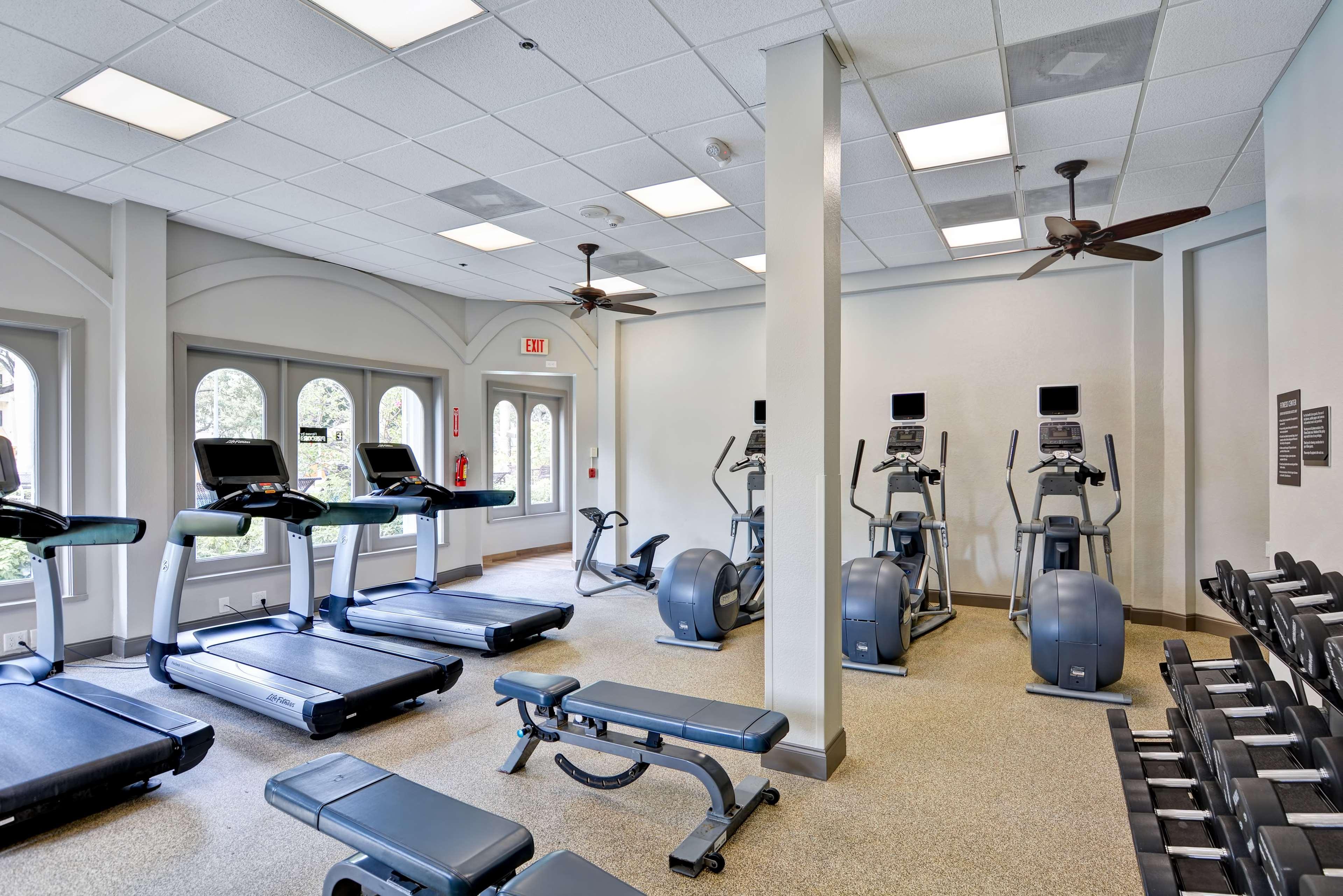 Embassy By Hilton International Airport 4* Miami