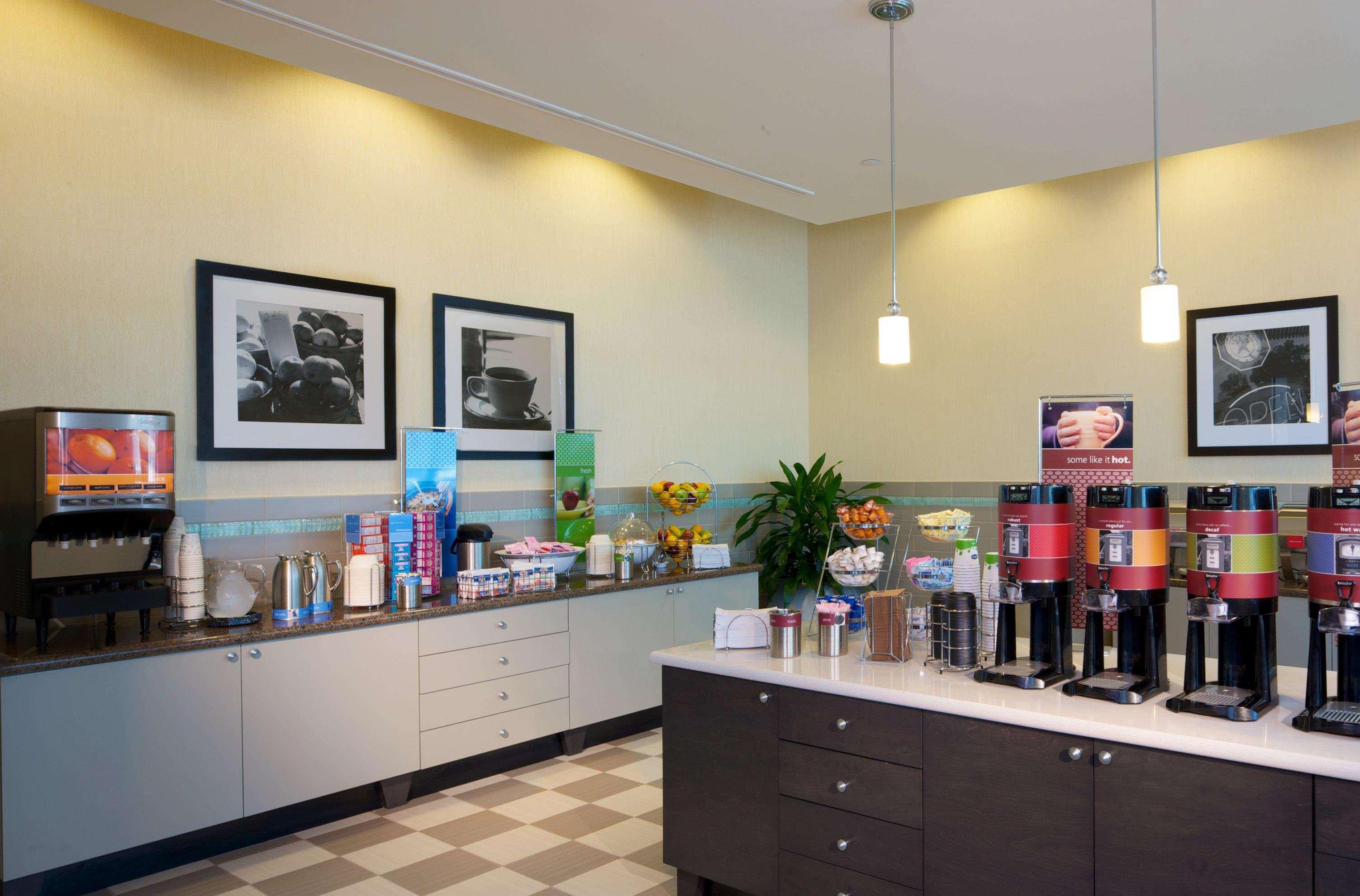 Hotel Hampton & By Hilton Downtown/brickell Miami