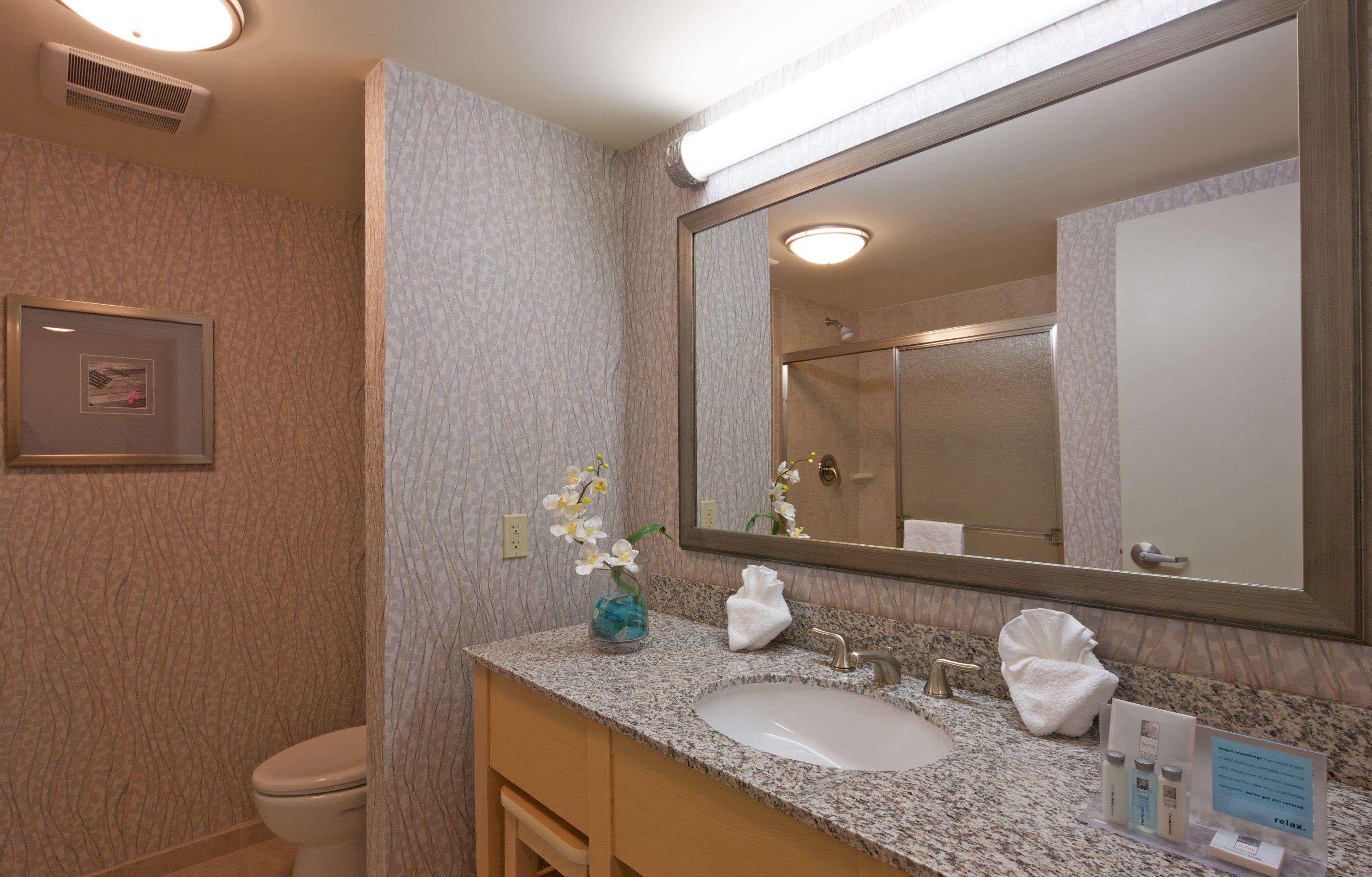 Hampton & By Hilton Downtown/brickell
