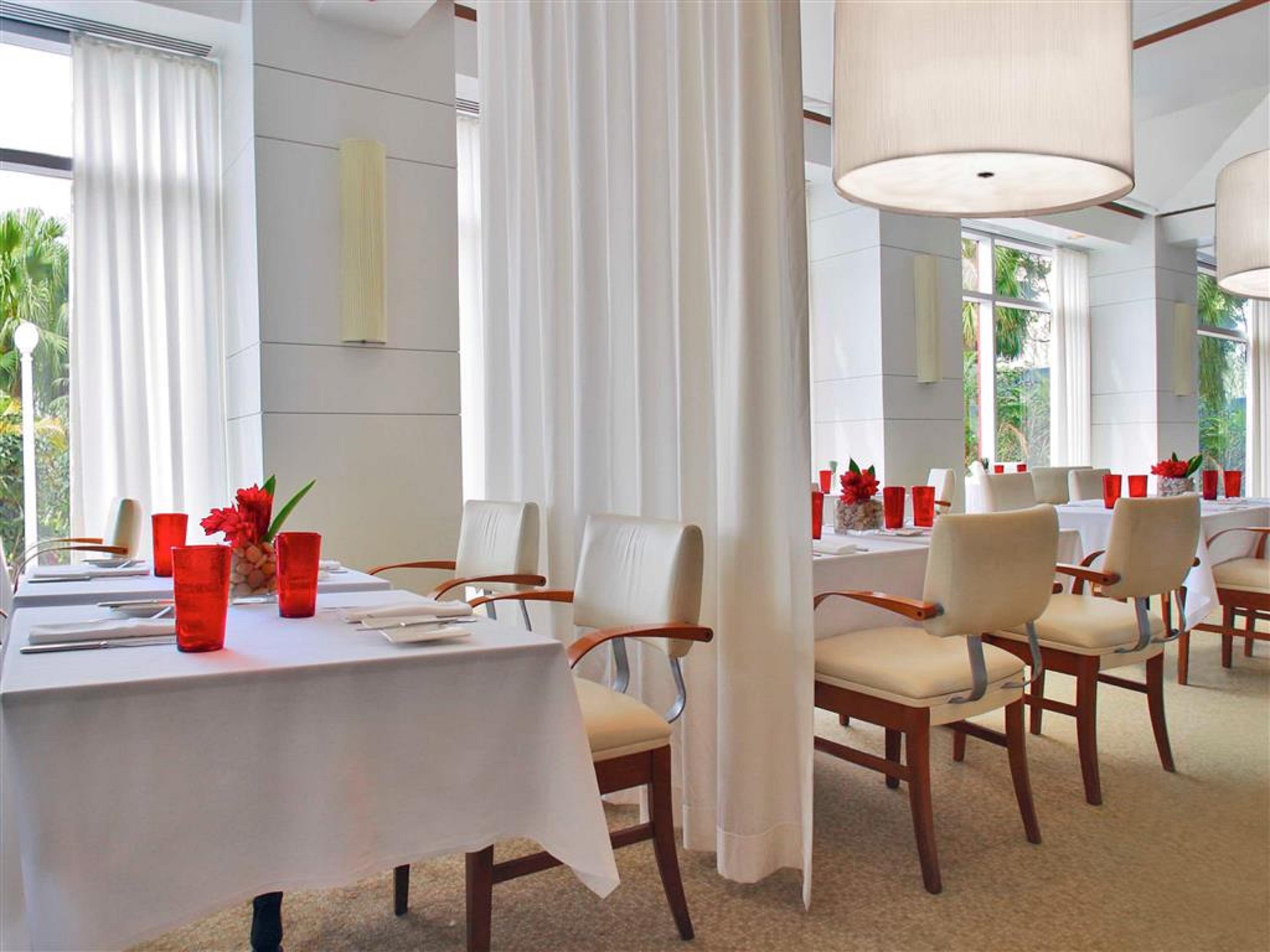 Pullman Airport Hotel Miami
