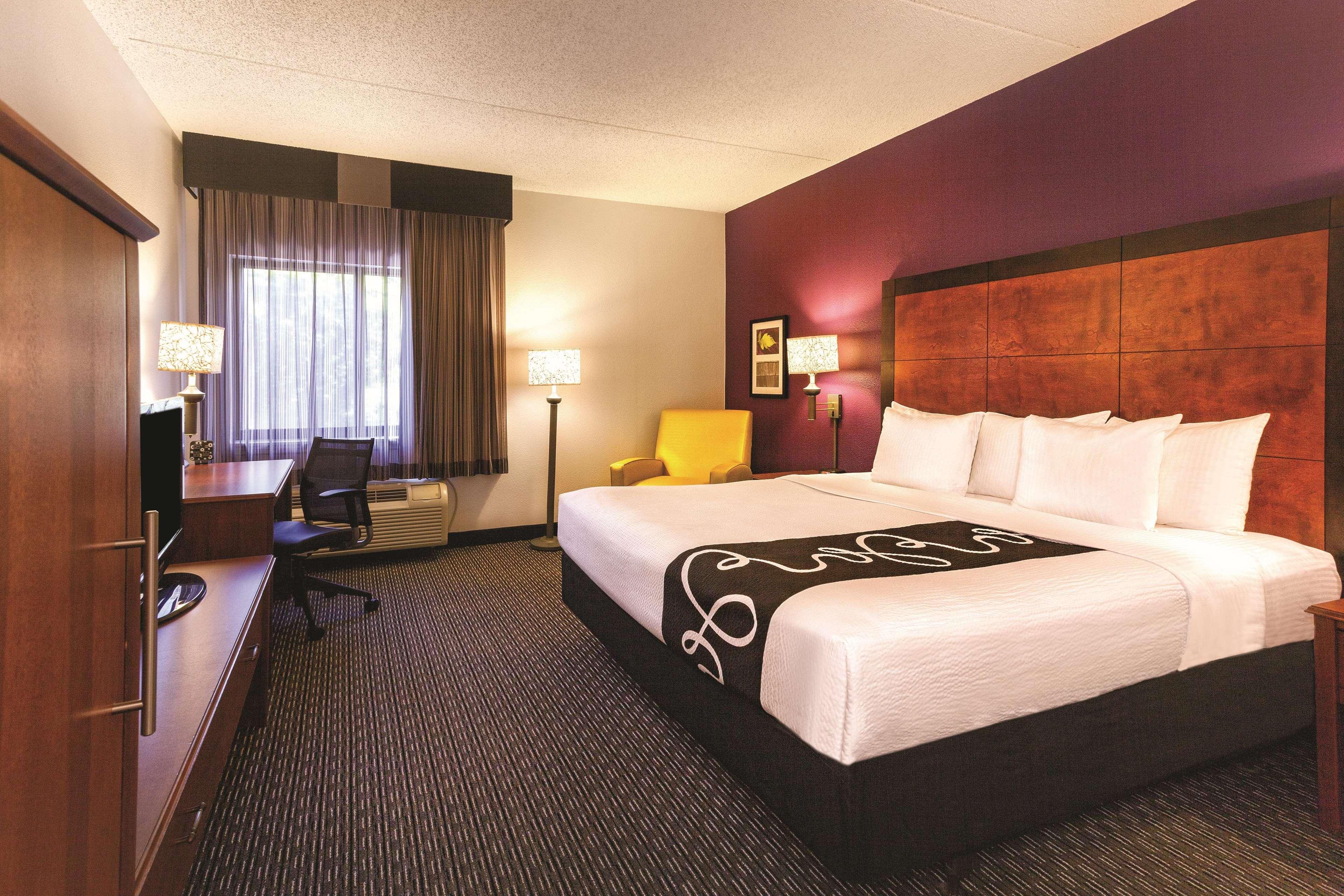 La Quinta By Wyndham Airport East Miami