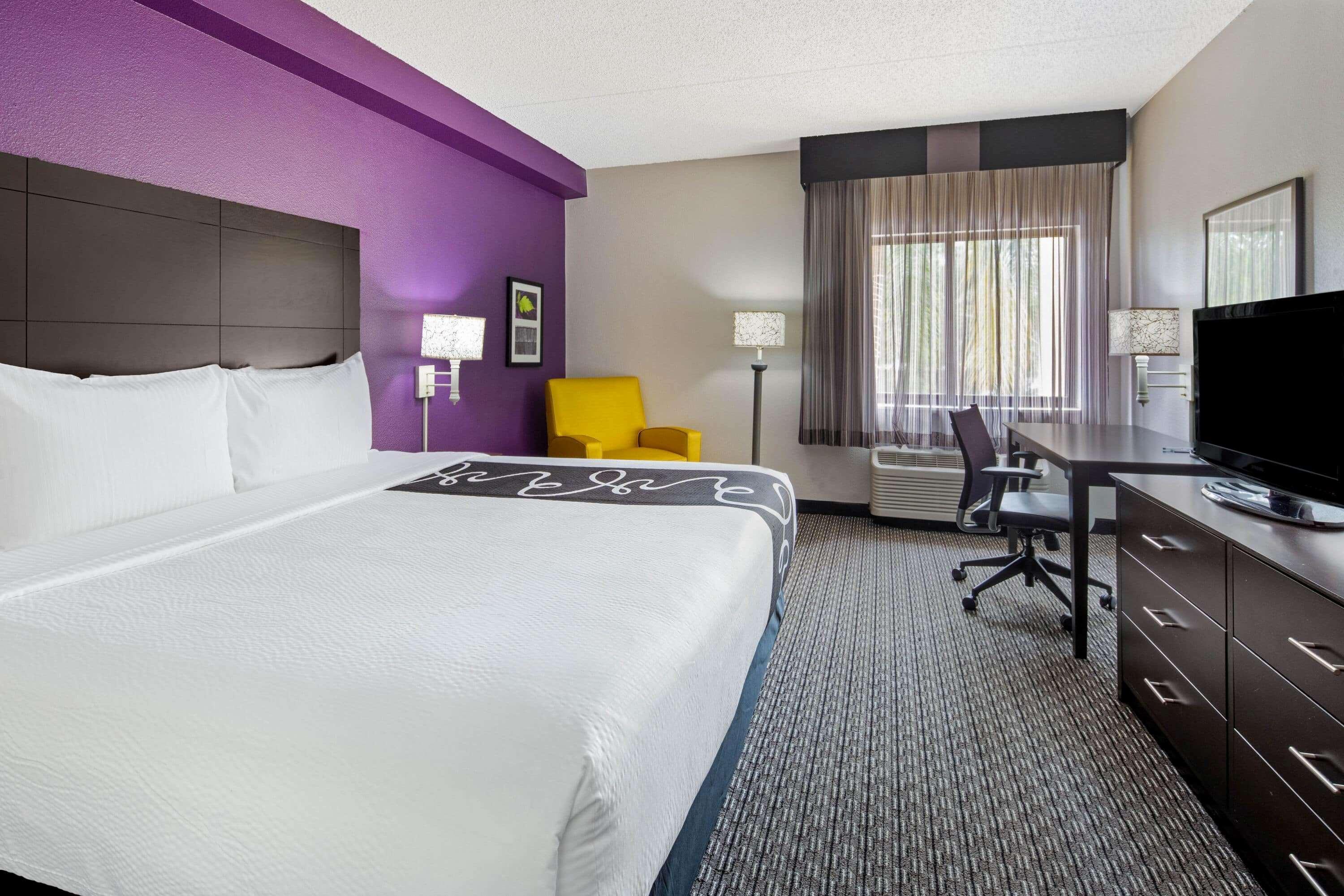 La Quinta By Wyndham Airport East 3*