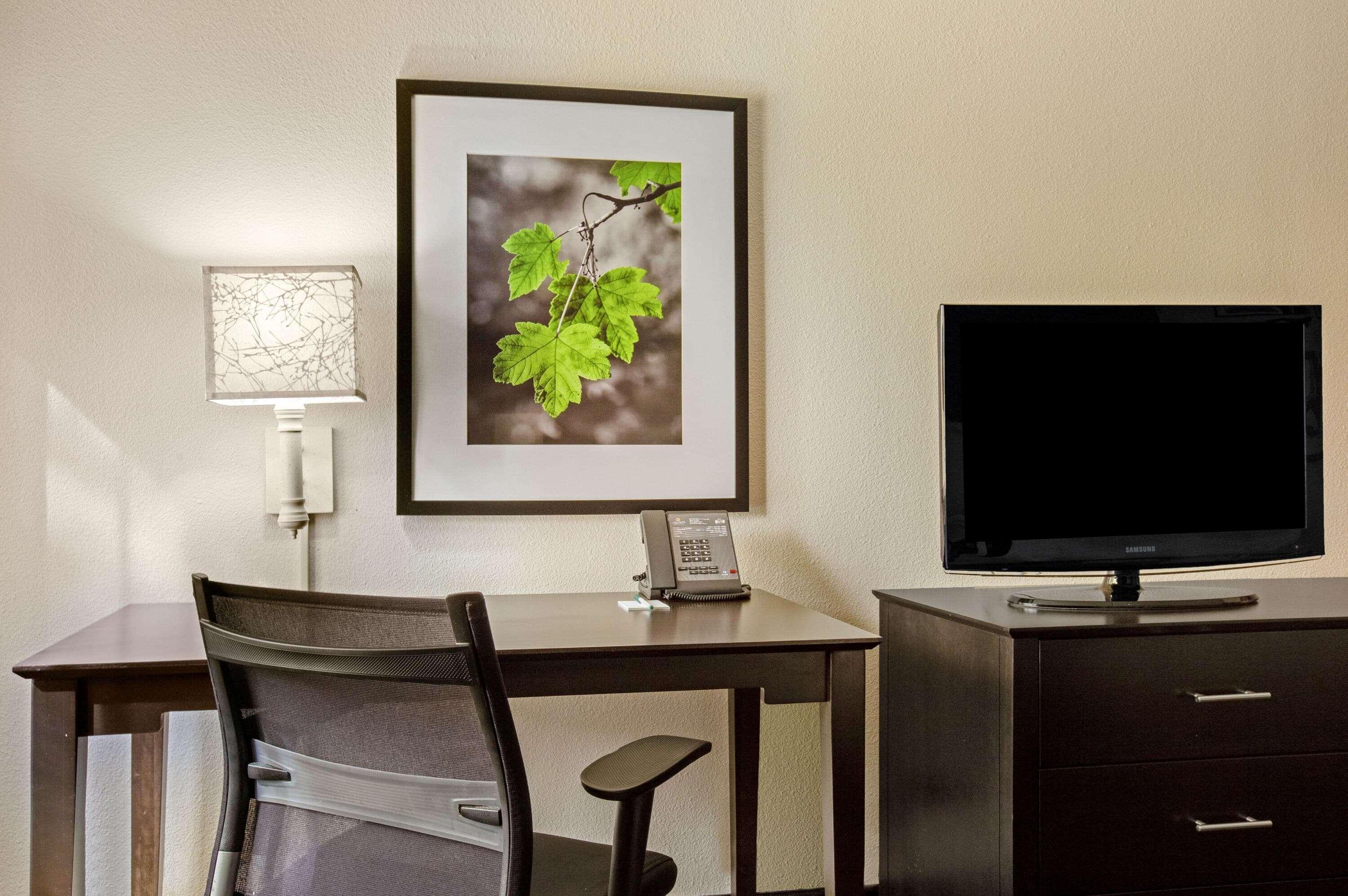 La Quinta By Wyndham Airport East Hotel 3*