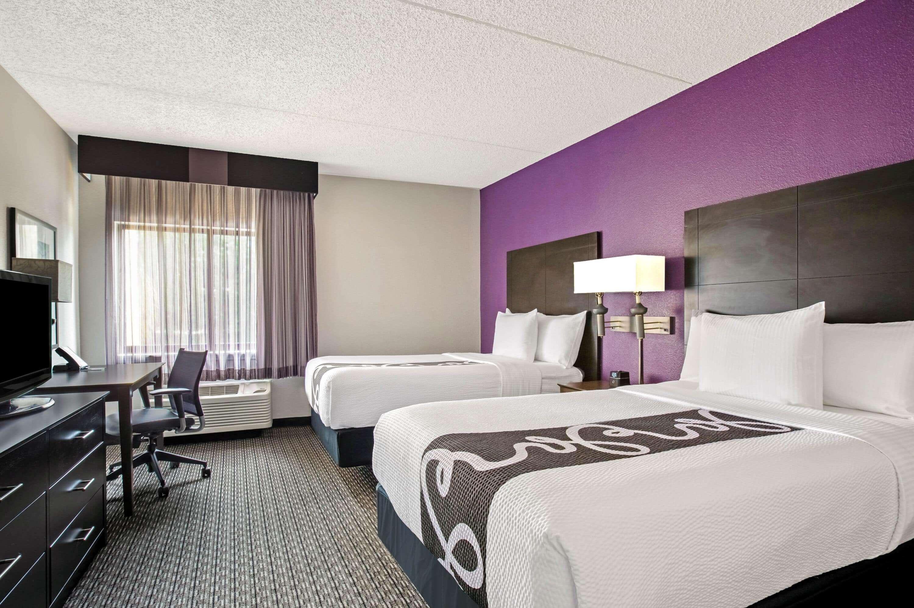 Hotel La Quinta By Wyndham Airport East