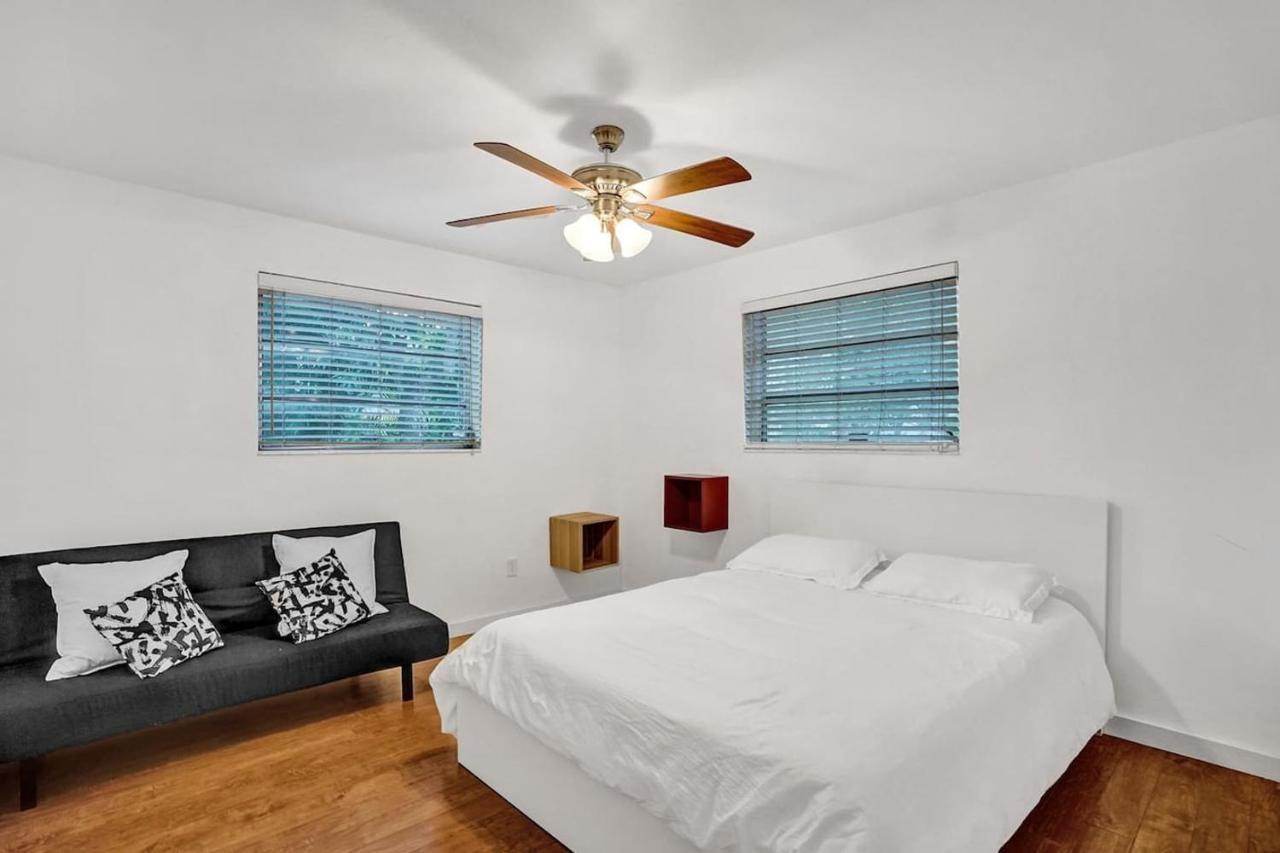 2 Bedroom Trampoline Street Art Bbq Apartment Miami