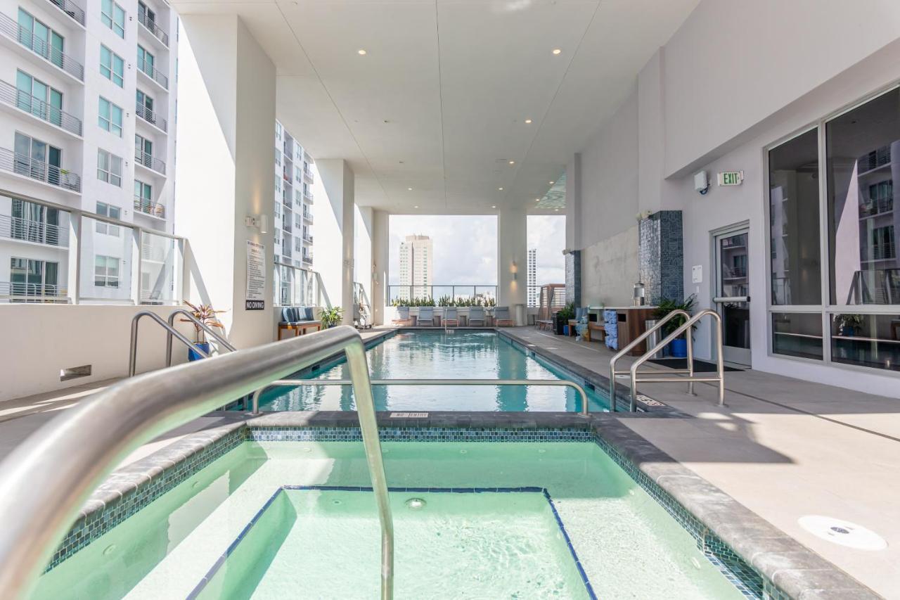 Amazing In Downtown Miami/brickell W/parking Miami