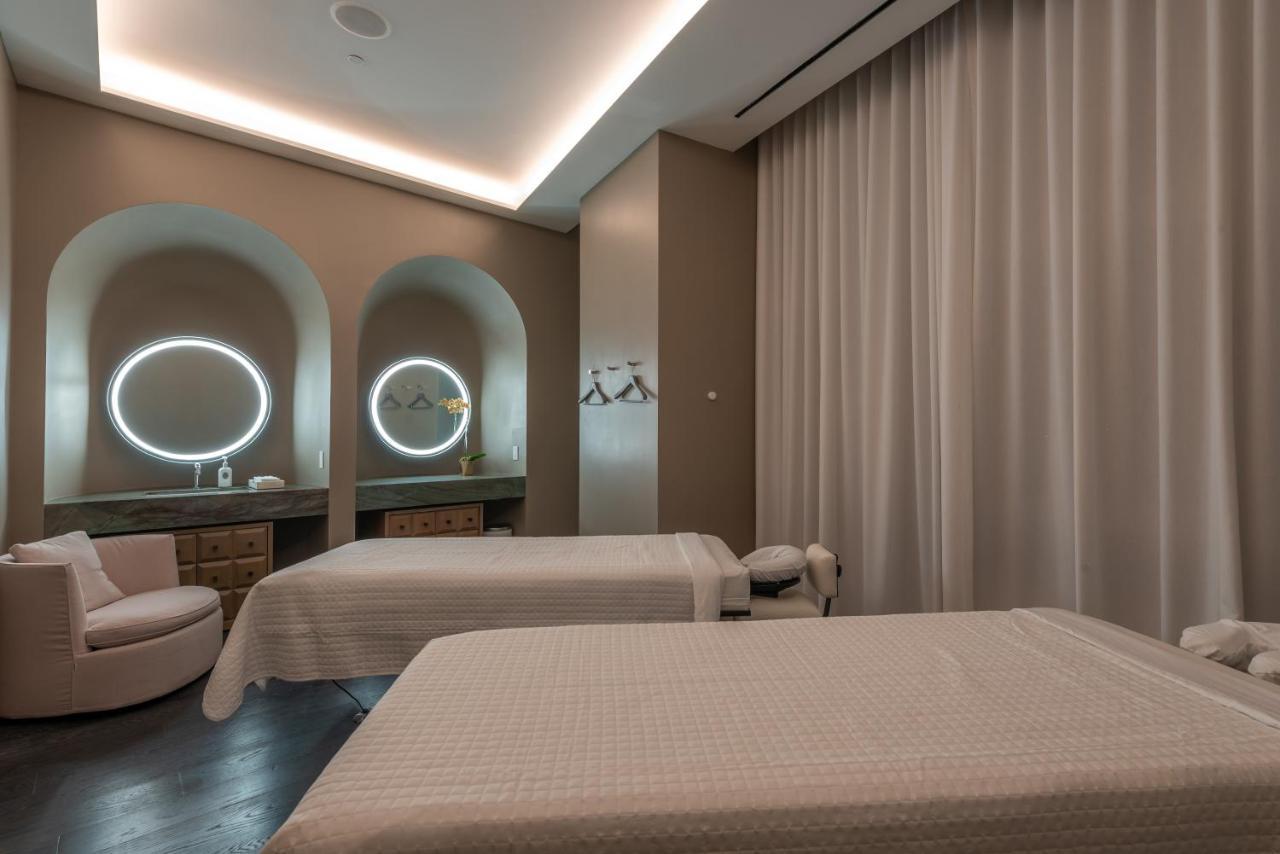 At Sls Lux Brickell Managed By Ce Hotel 4*