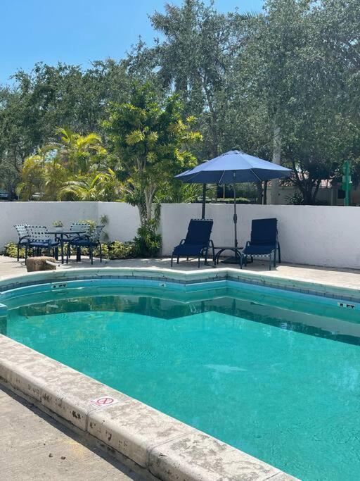 At St. Place “h”, Luxury, Pet Friendly Villa *