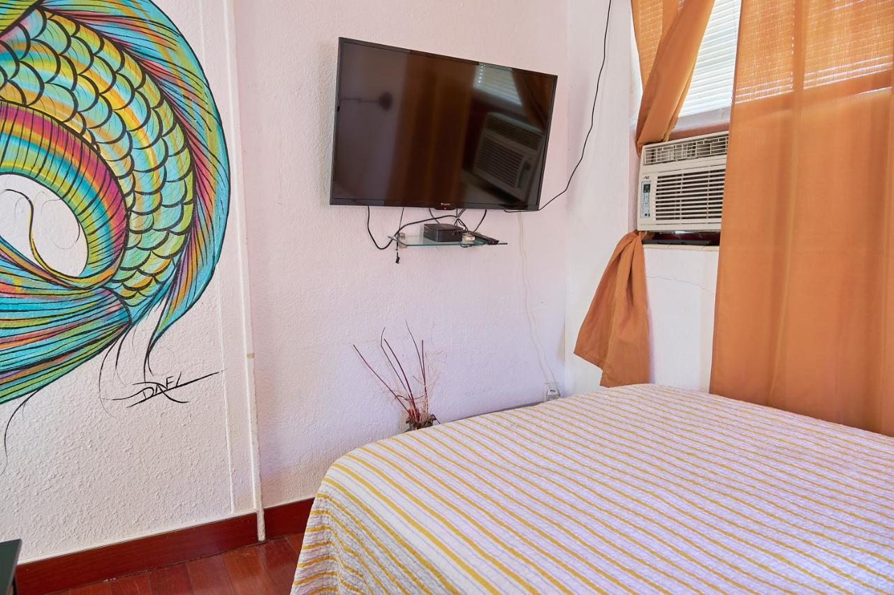 Migue's Tiny Alcove