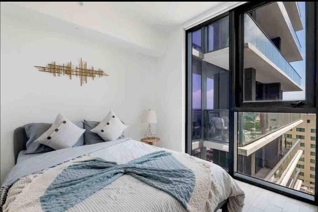 Apartment Gorgeous 2br/2bth In The Heart Of Miami