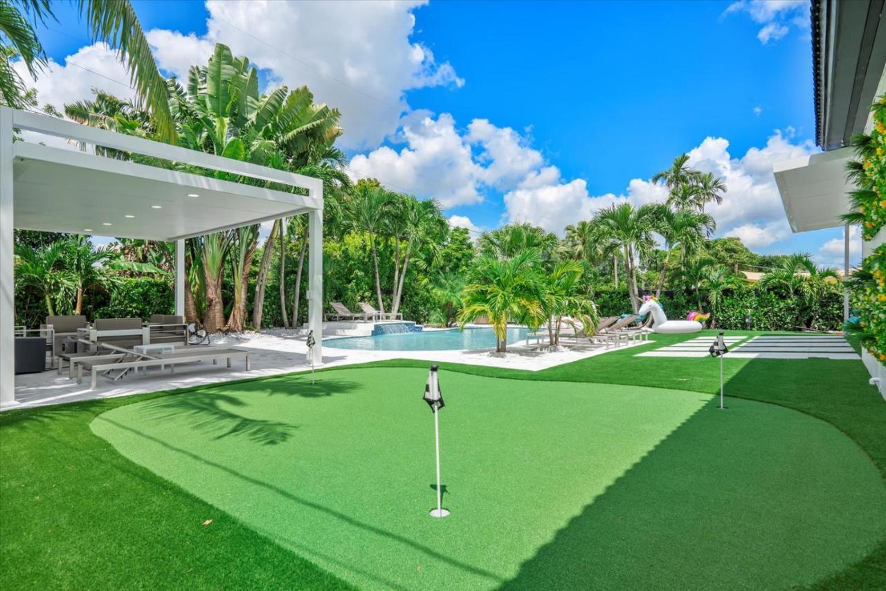Villalee-jungle Palm Island White Marble Pool Area Vakantiehuis *