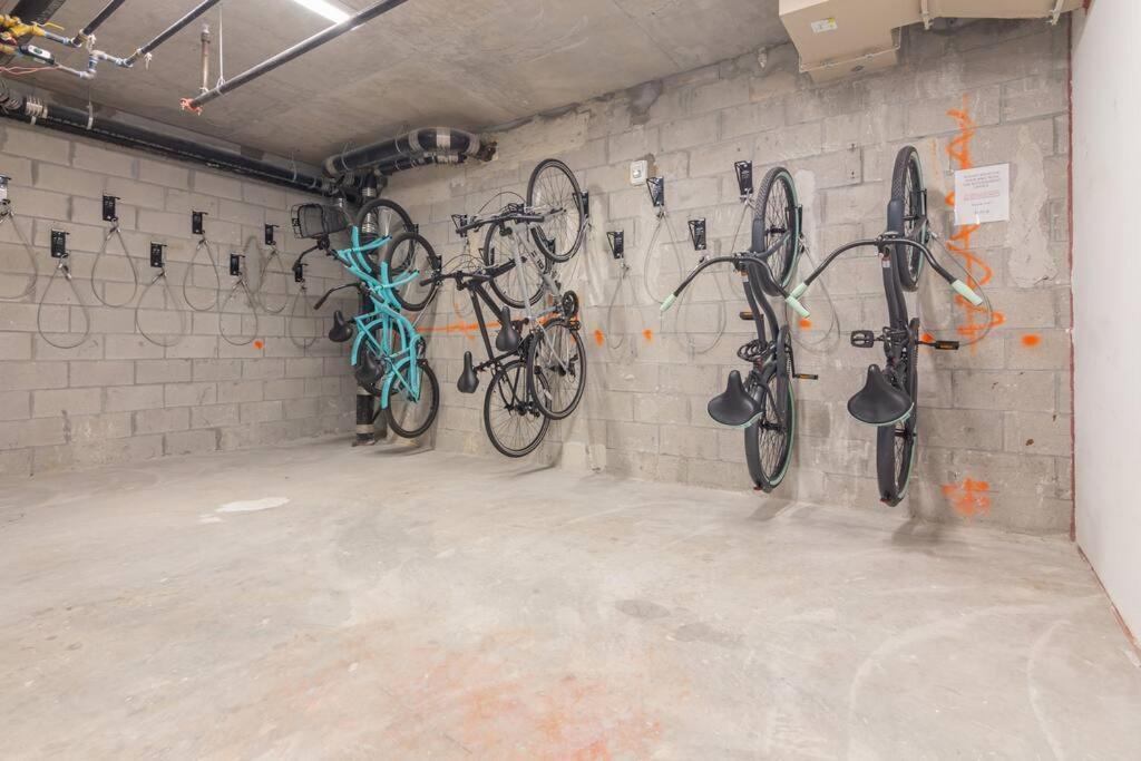 Amazing In Downtown Miami/brickell W/parking Apartment