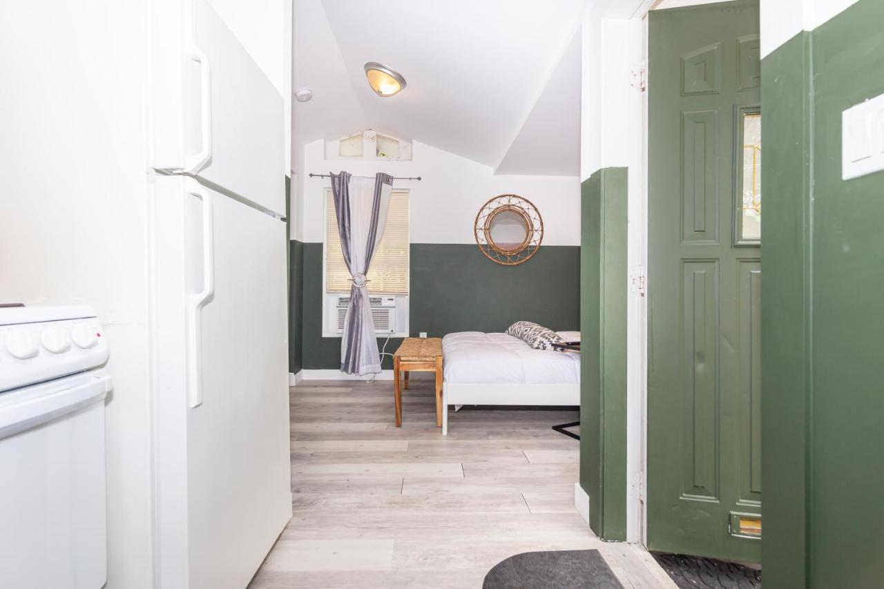 With Backyard - Heart Of Downtown And Wynwood Apartment *
