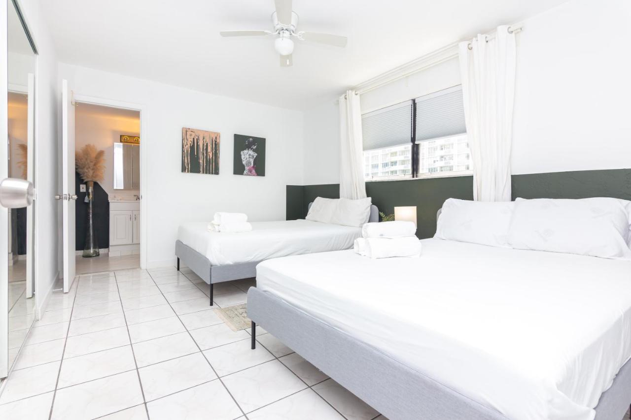One Bedroom - With Parking & Balcony - Heart Of Wynwood