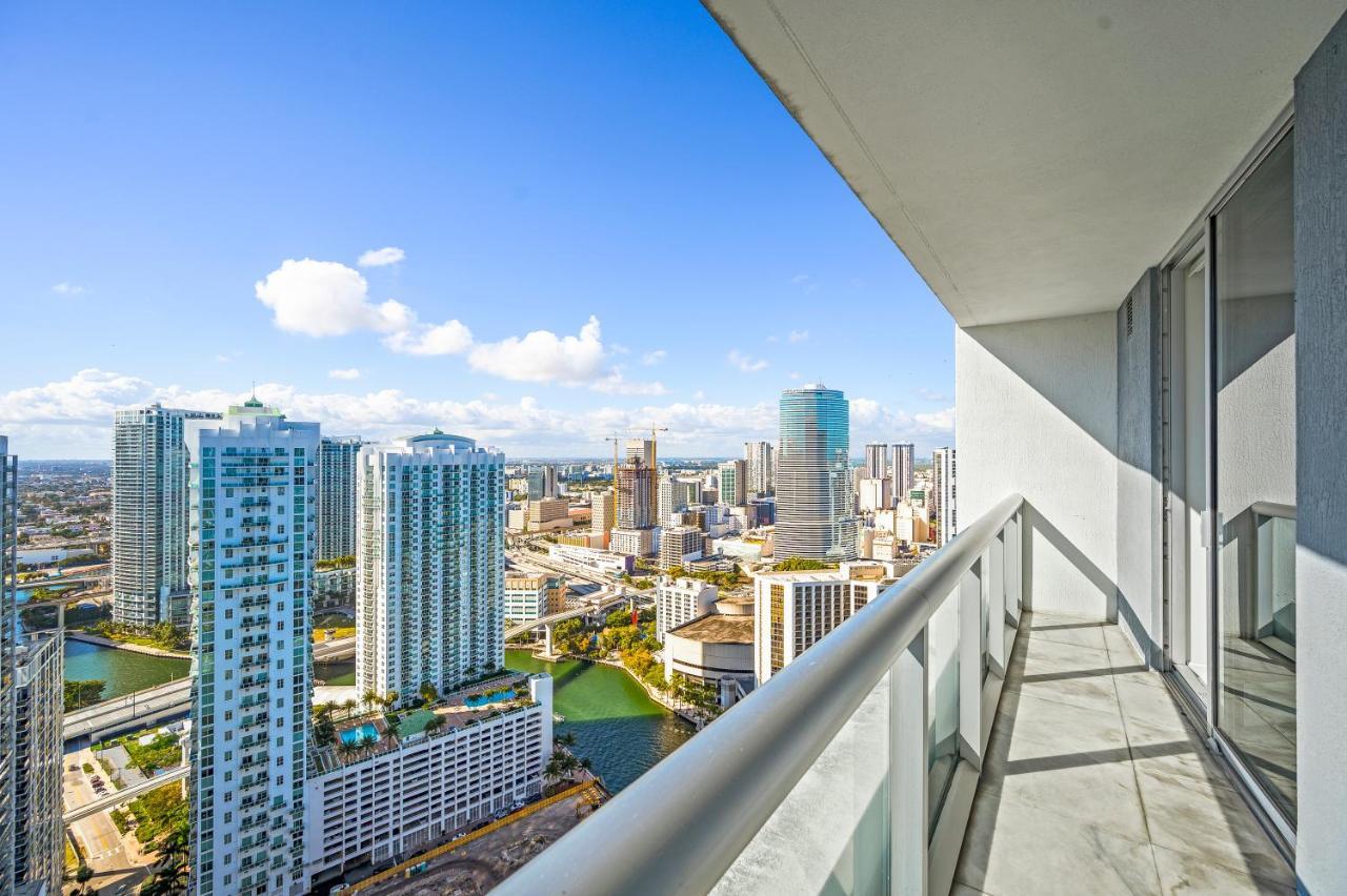 Icon Brickell Residences * Miami