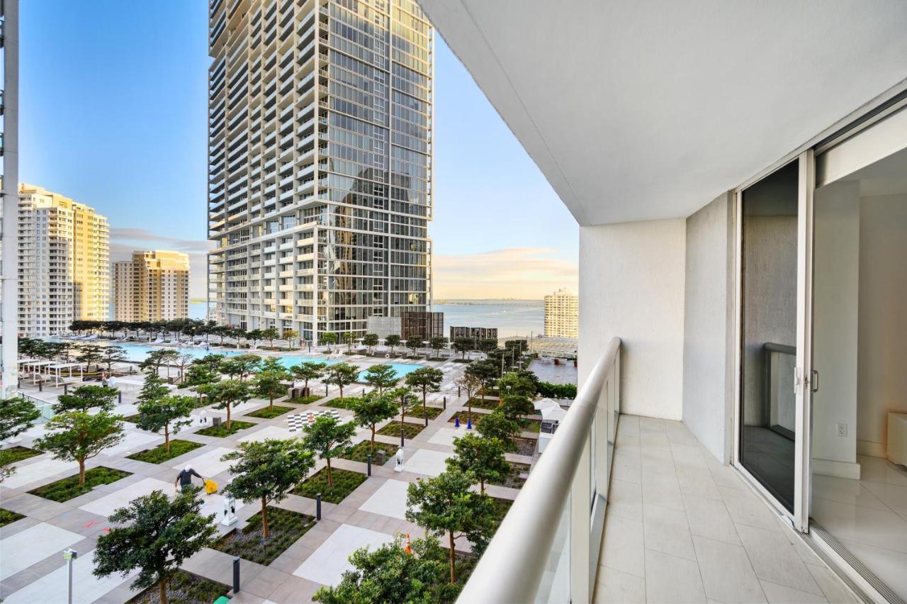 Icon Brickell Residences * Miami