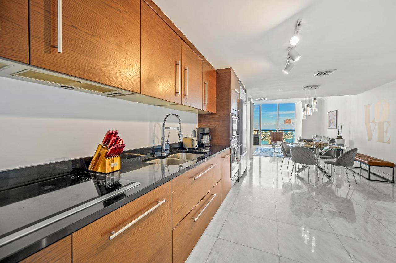 Apartment Icon Brickell Residences