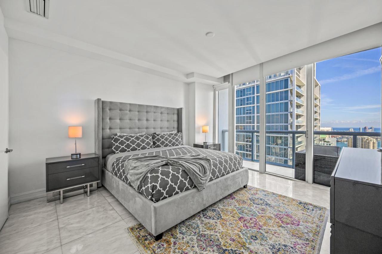 Icon Brickell Residences Apartment Miami