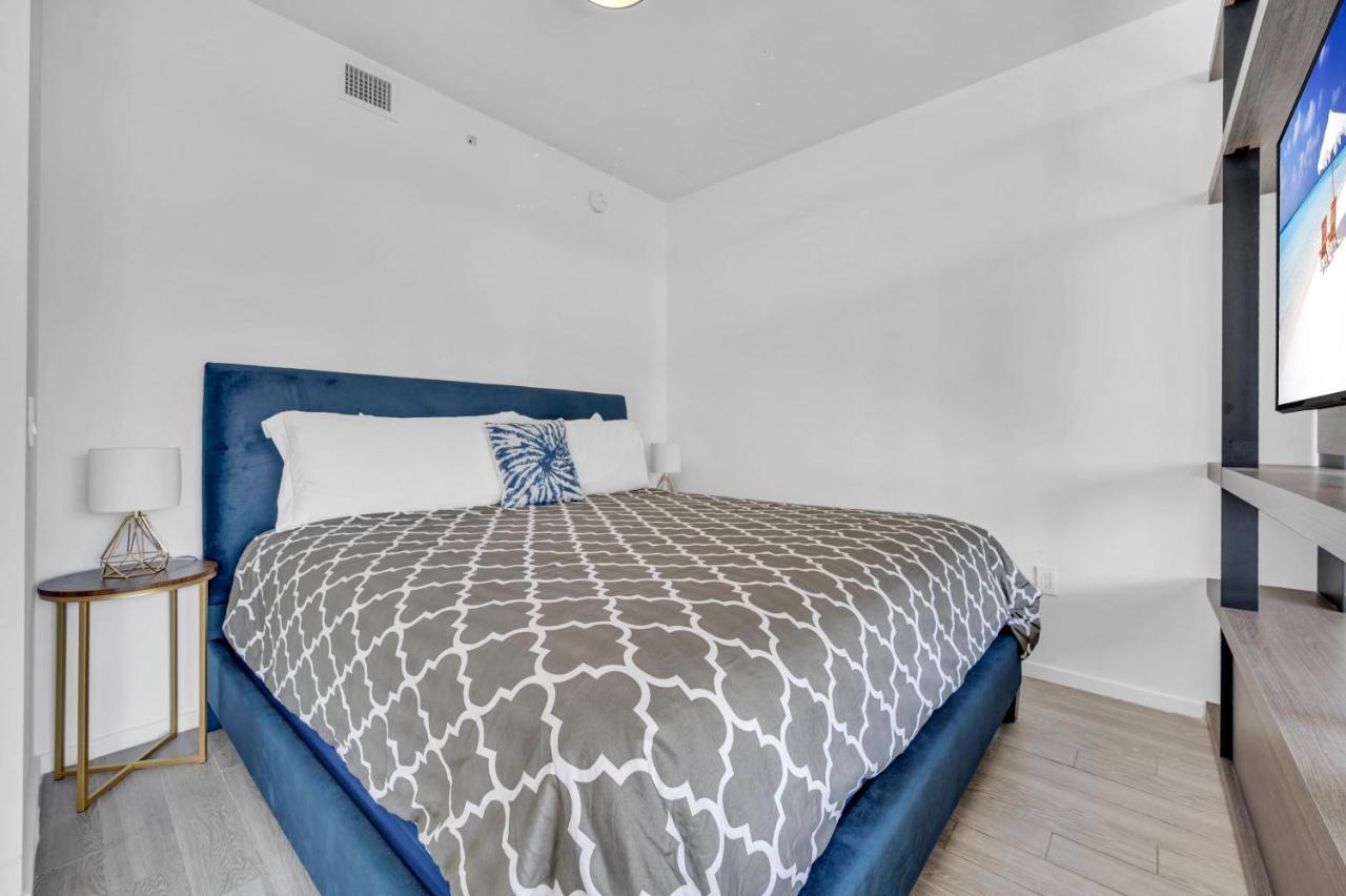 Nvcll Apartment *
