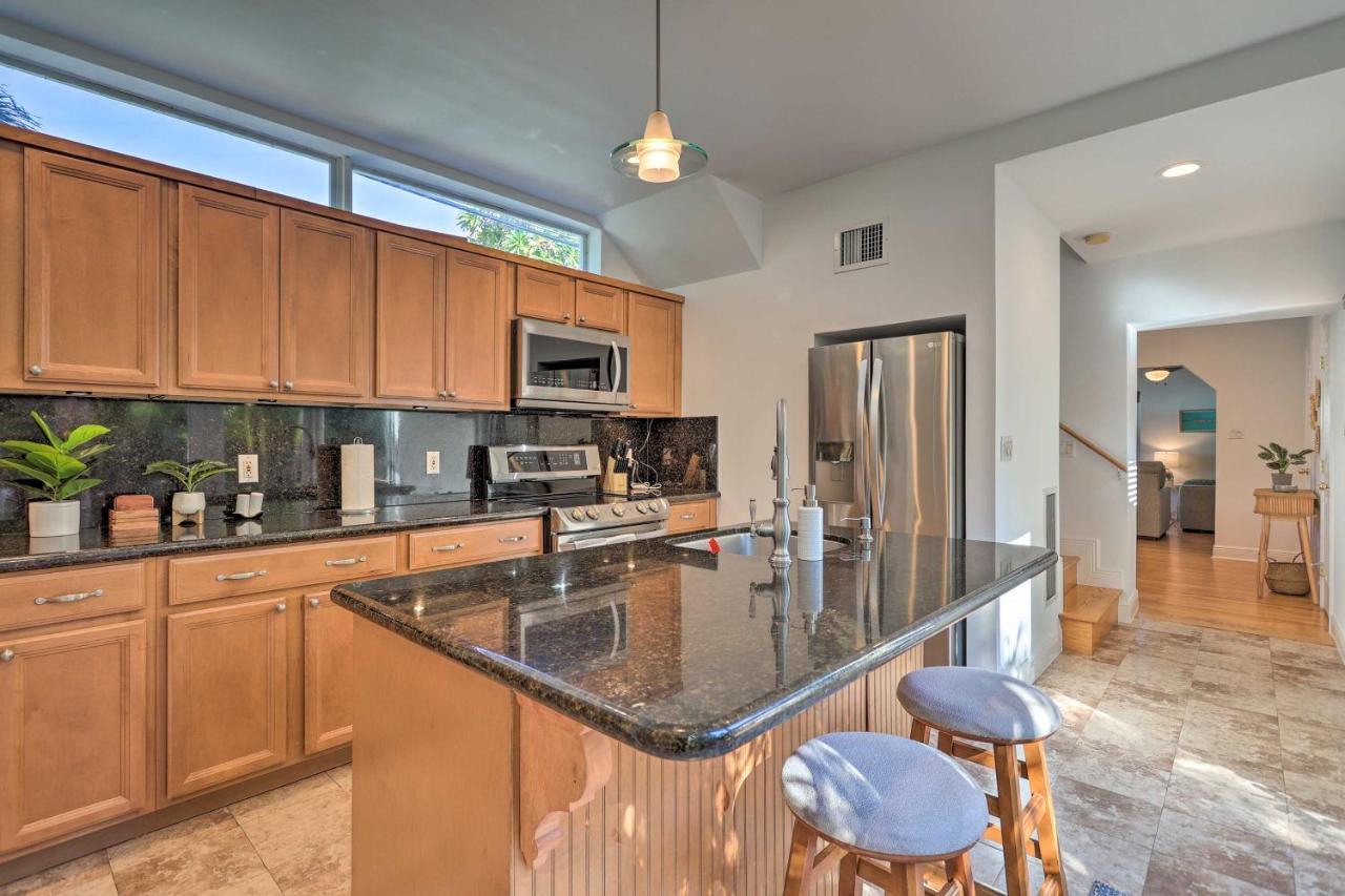 Modern 2 Bd And Loft Getaway Less Than 9 Mi To Dtwn!