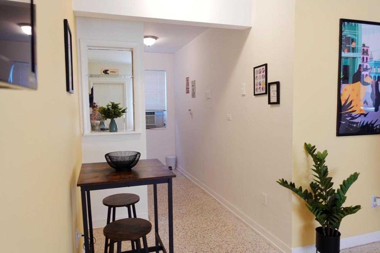 1 Bedroom With Parking Appartement