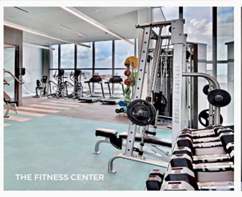 Aparthotel Sleek 2bd 2ba In Design District *