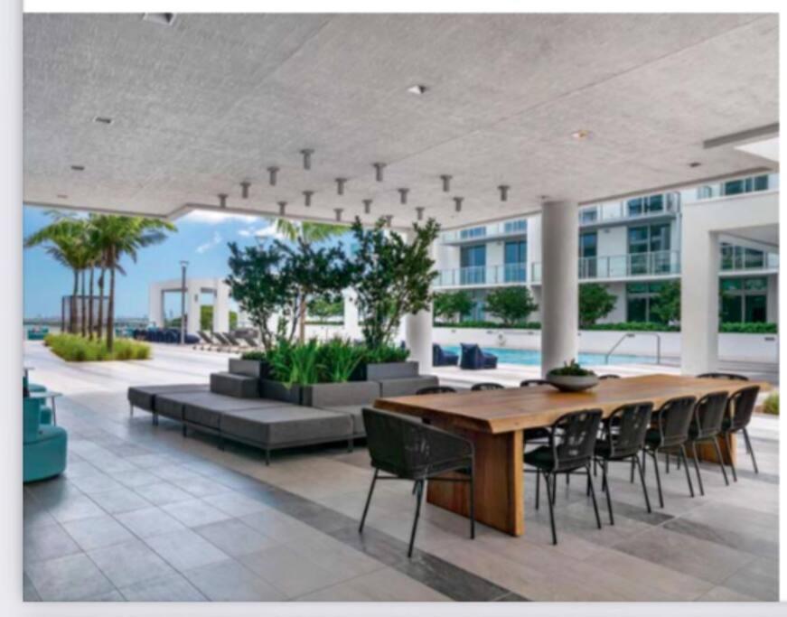 Aparthotel Sleek 2bd 2ba In Design District