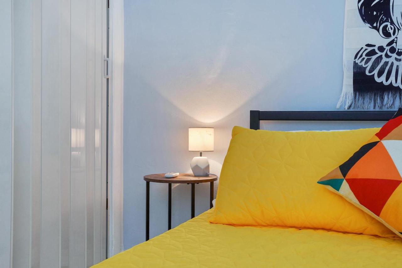 1 Bedroom With Parking