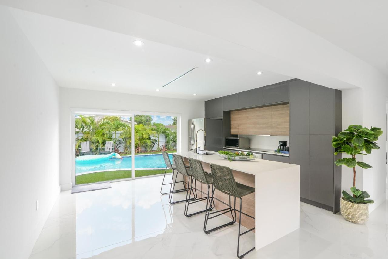 Family 5Br Miami Resort Pool, Sports & Bbq Oasis L04 *