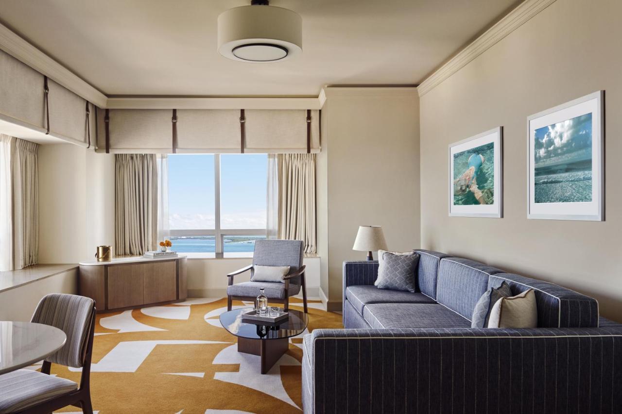 Four Seasons 5*