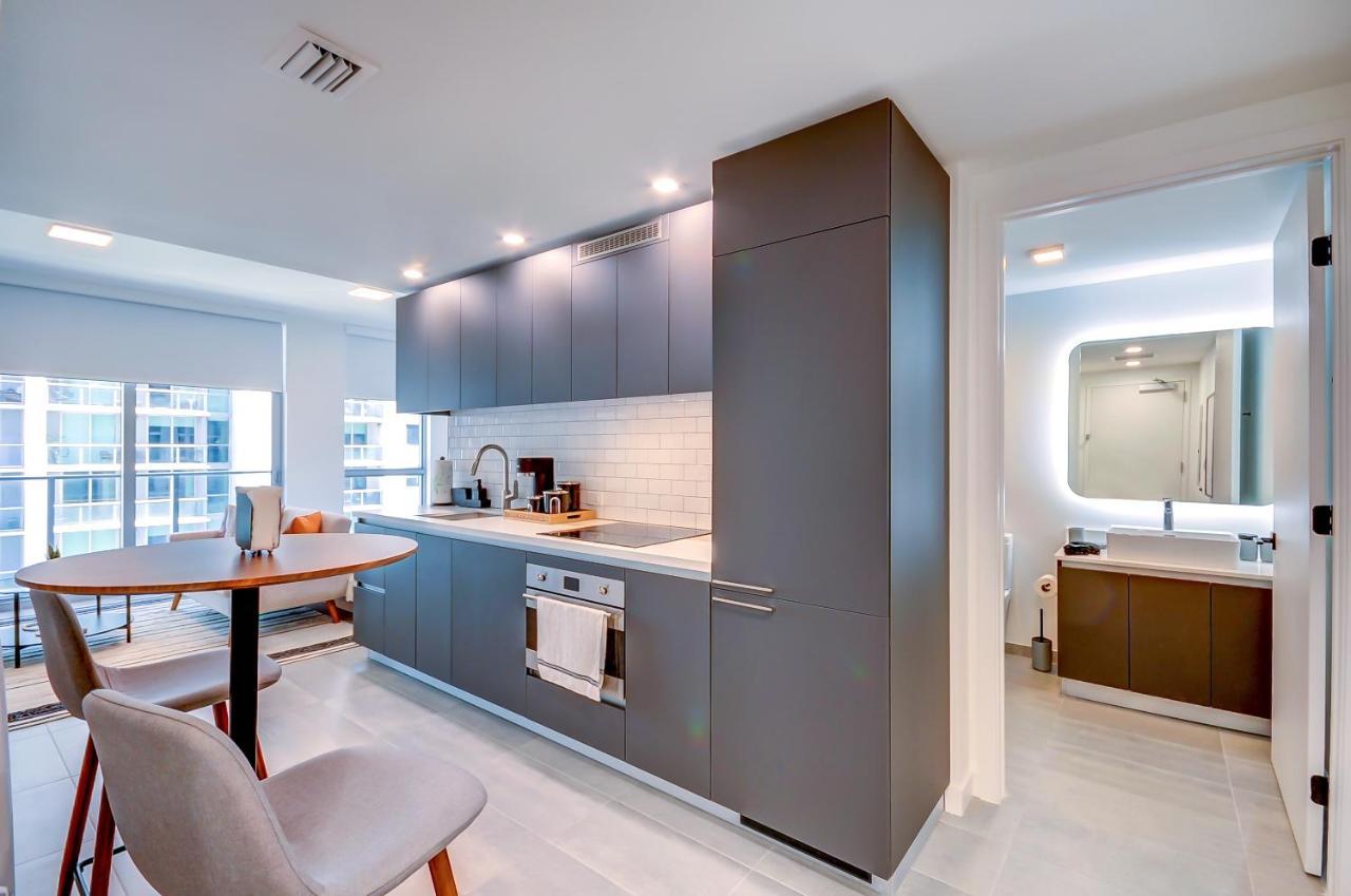 High End Studio Yotel Downtown L57