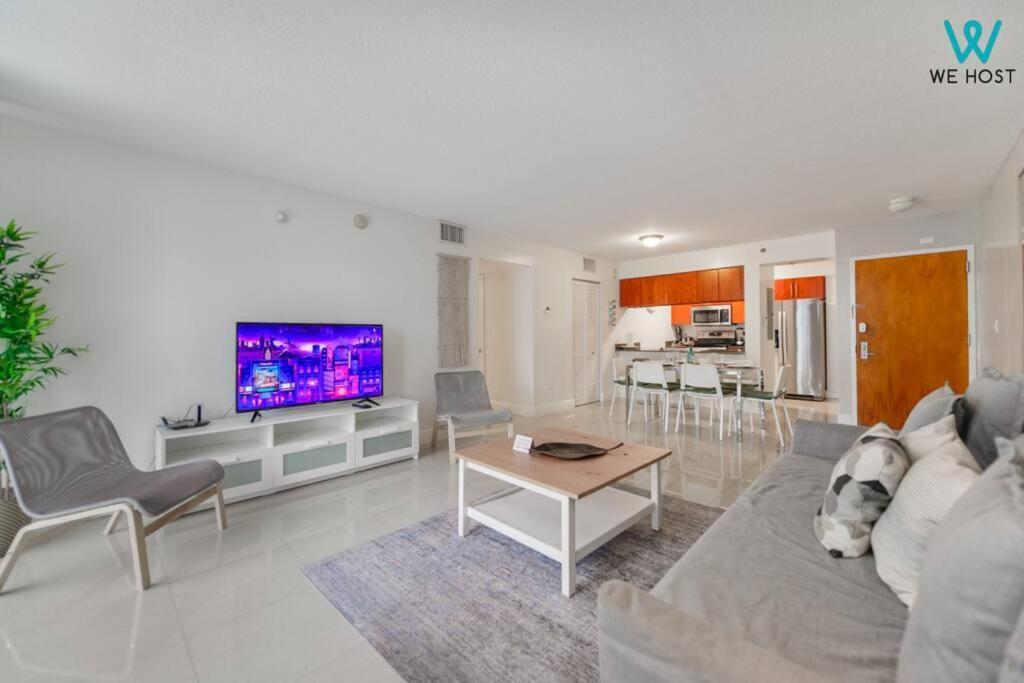 Apartment We Host Wonderful 3 Bedroom At Brickell W Gym