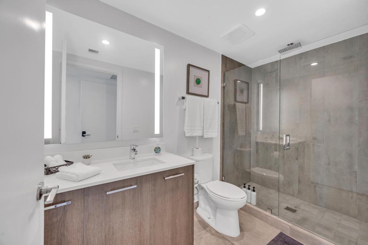 Nvcll Apartment *