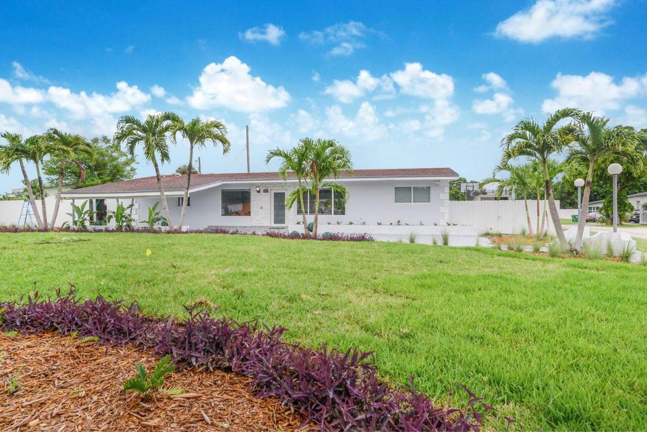 Family 5Br Miami Resort Pool, Sports & Bbq Oasis L04 Vakantiehuis