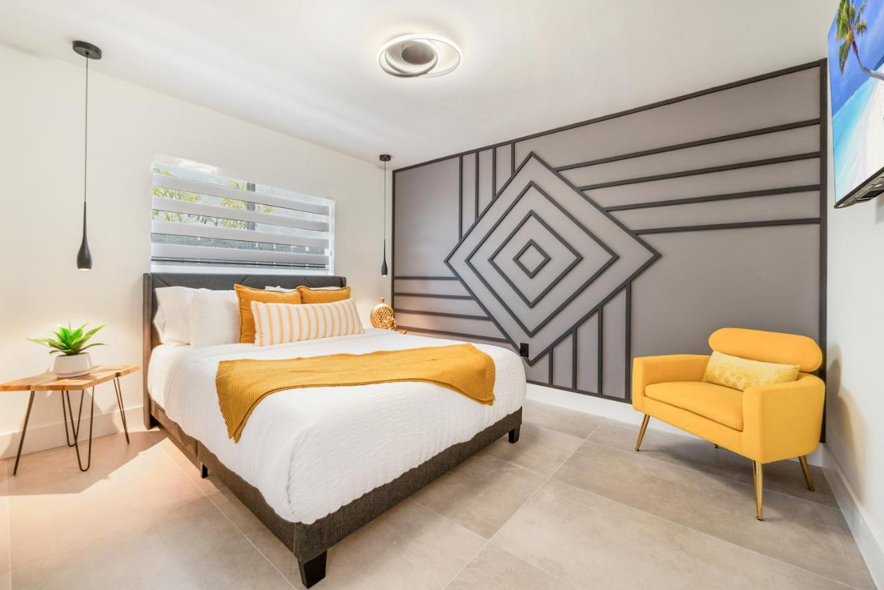 Deluxe House W 5br Mini Golf & Heated Pool L62 Vakantiehuis