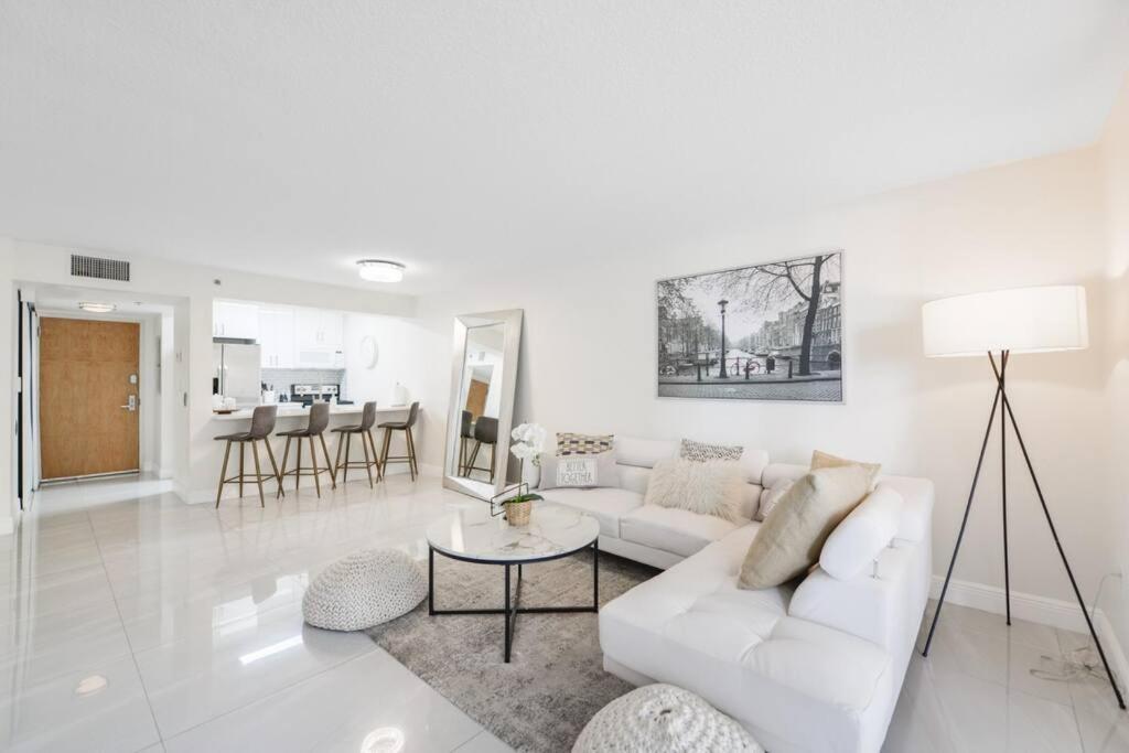 Apartment Fantastic 2/1 @brickell With Pool *