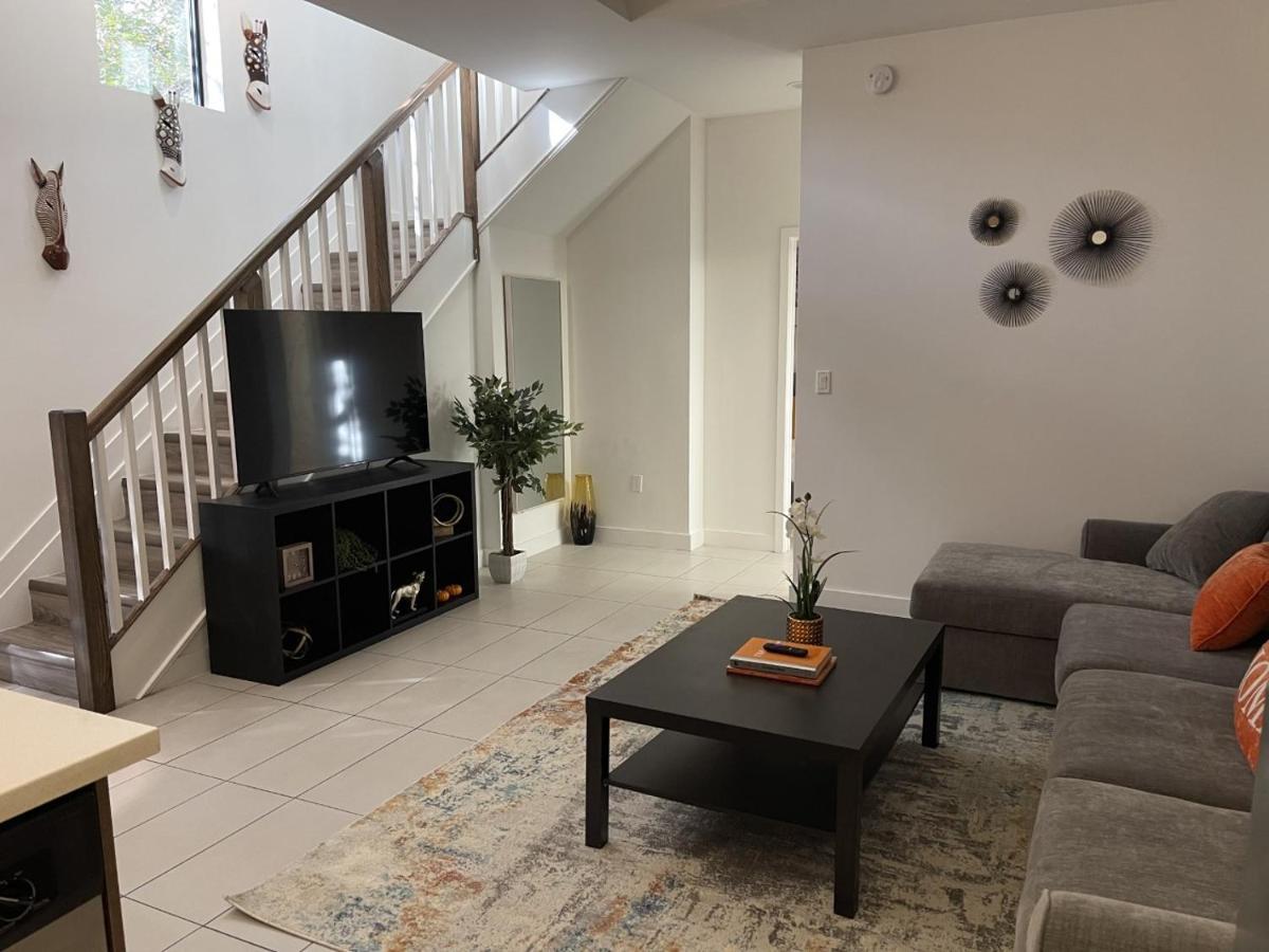 Zafiro Apartment *