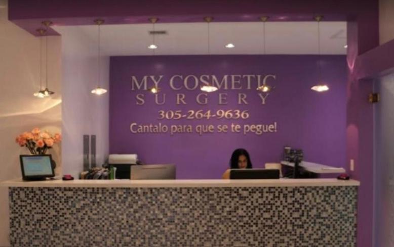 Bed & Breakfast Tiny Place W Private Hot Jacuzzi 7 Min To International Airport Miami