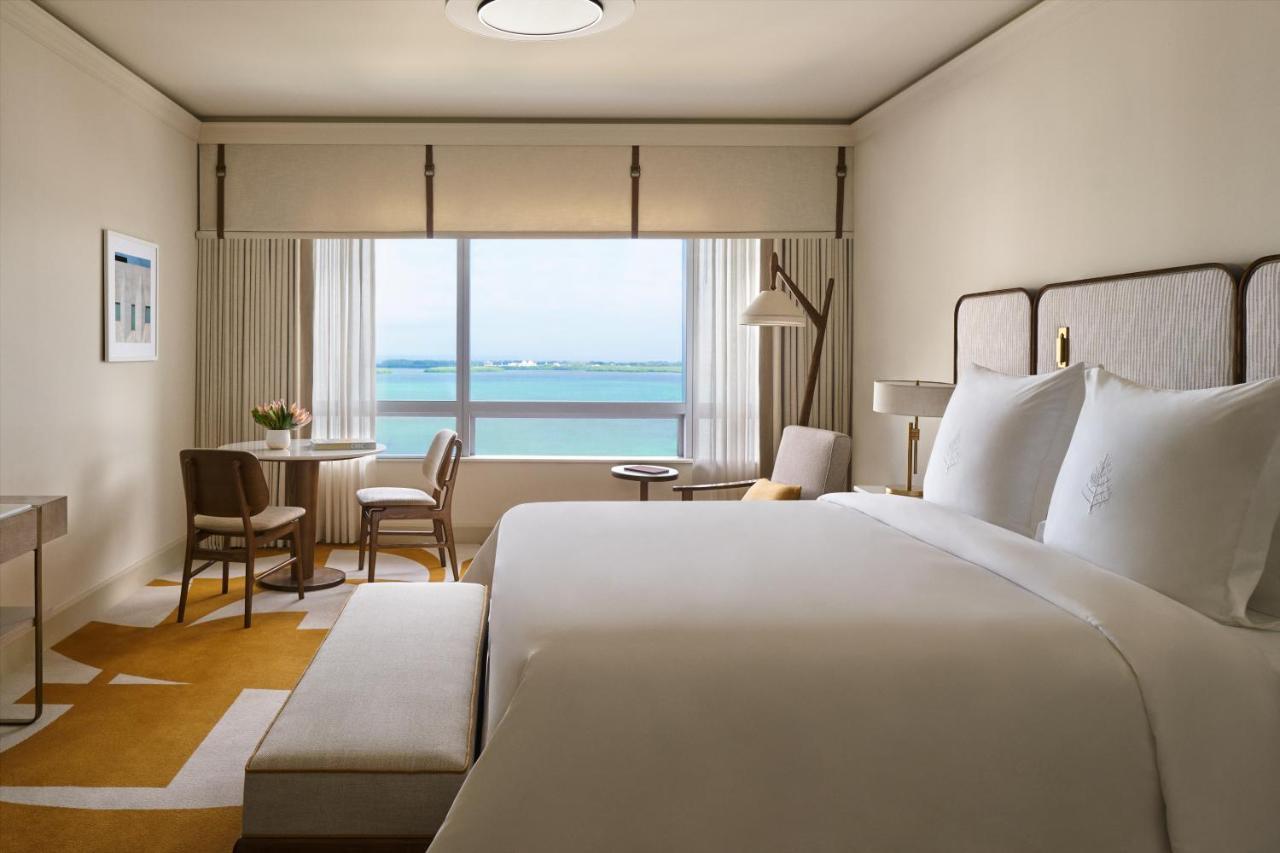 Four Seasons 5*