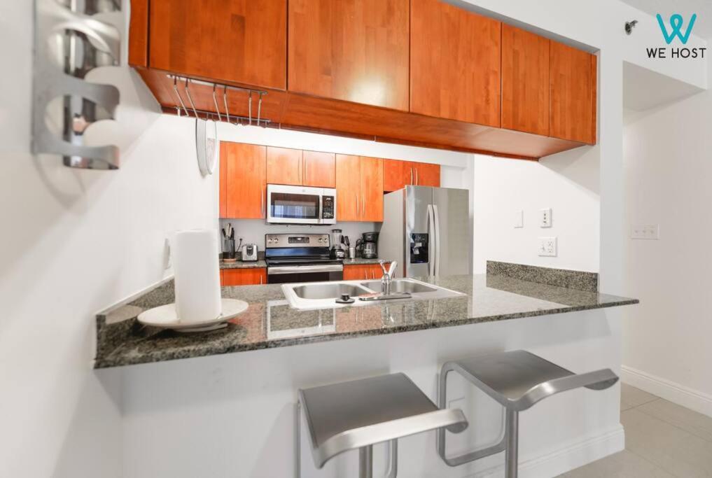 We Host Wonderful 3 Bedroom At Brickell W Gym Miami