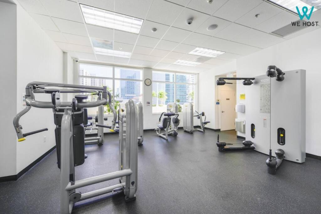 Apartment We Host Wonderful 3 Bedroom At Brickell W Gym *