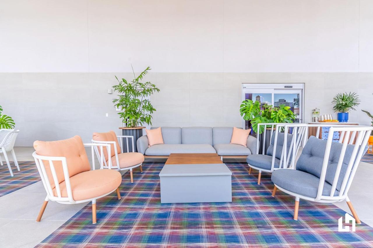 Unique Dt Apts With Amenities Like Pool, Gym, Restaurants & Cowork Lounge By Luahost Apartment