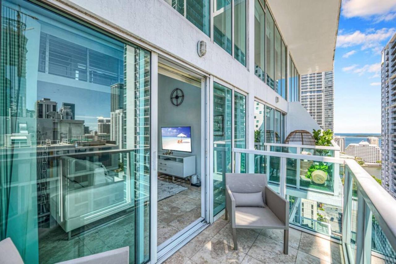 Vakantiehuis Amazing Loft Style 1 Bed With Water And City Views