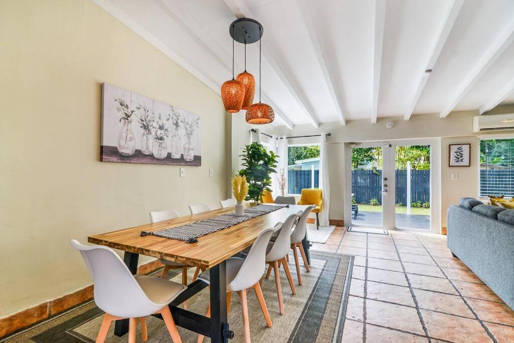 Vakantiehuis Zen House W/pool+backyard+nature *
